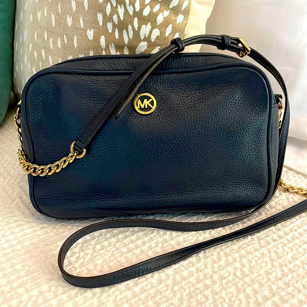 Michael Kors leather chain crossbody purse; Navy